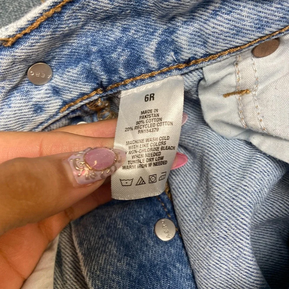 Aeropostale Jeans Womens 6R 30x27 Distressed Frayed Hem Super High Rise Straight